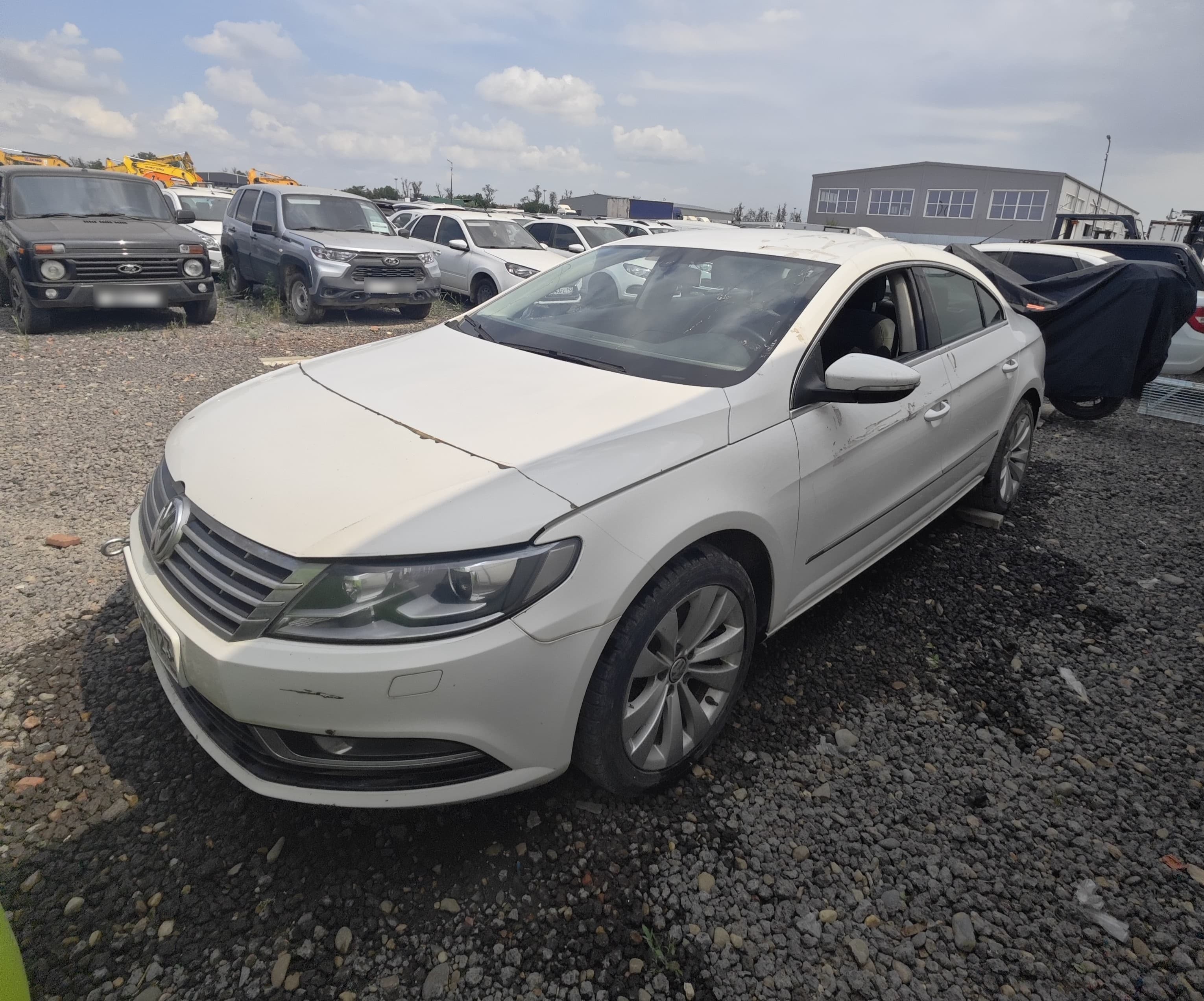 Volkswagen Passat СС - 1