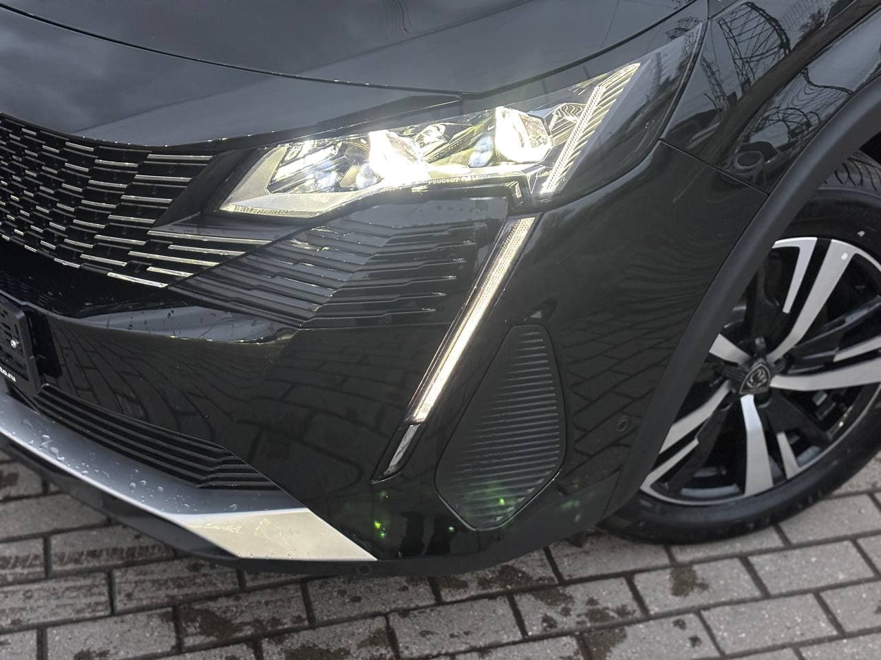 Peugeot 5008 - 4