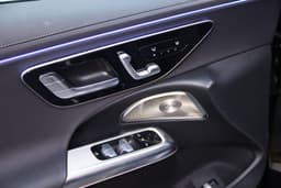 Mercedes-Benz E седан 300 полный привод АМГ Лайн (AMG Line) в лизинг - 20