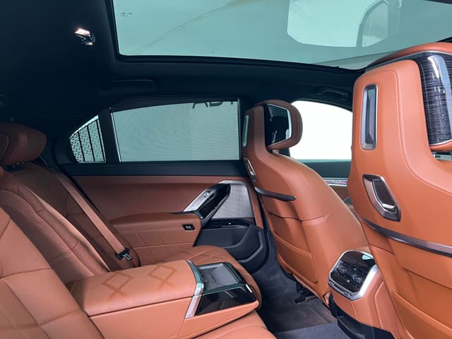 BMW 7 серия 740i xDrive в лизинг - 13