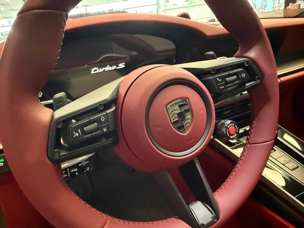 Porsche 911 Турбо Эс (Turbo S) в лизинг - 17