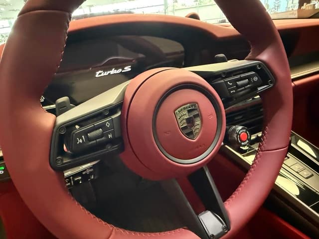 Porsche 911 Турбо Эс (Turbo S) в лизинг - 17