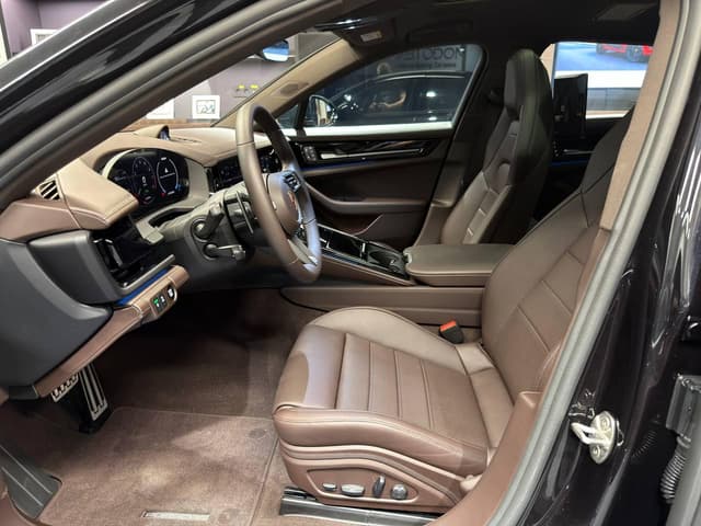 Porsche Panamera 4 E-Hybrid Executive в лизинг - 15