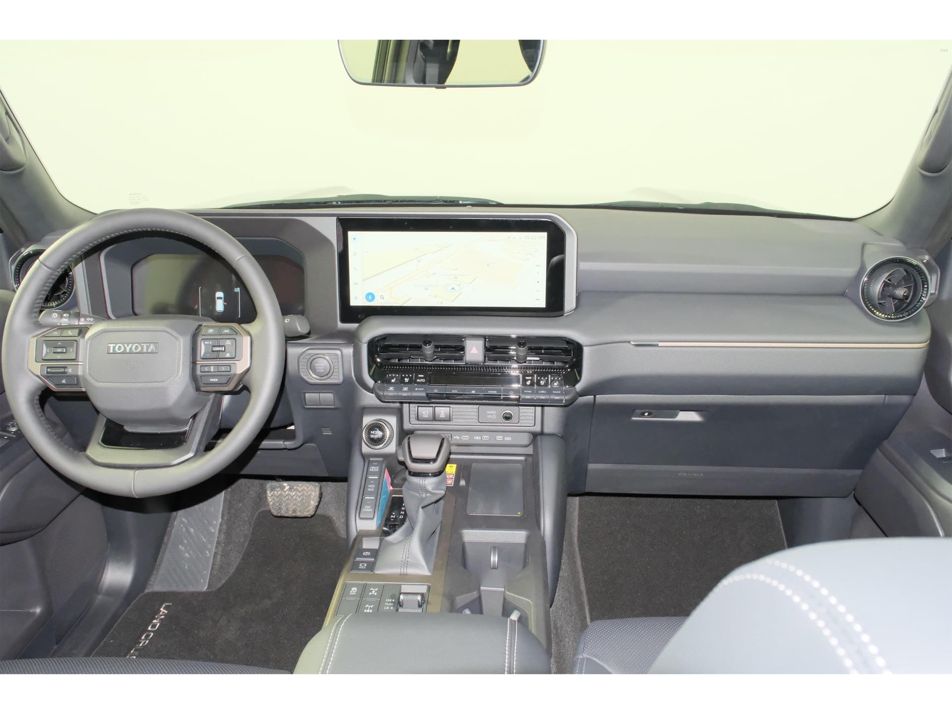 Toyota Land Cruiser Prado Mid VX 2.8d АКП в лизинг - 15