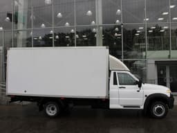 UAZ Profi Промтоварный фургон Base двускатный мост 4х2 2.7 5MT в лизинг - 6
