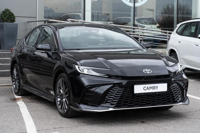 Toyota Camry 2.0S Sports Edition в лизинг - 4