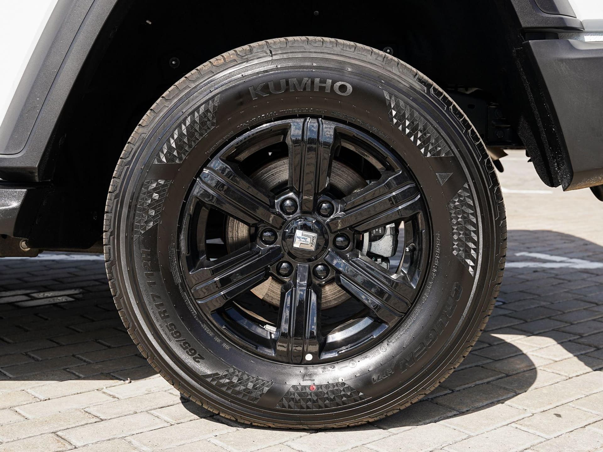 Tank 300 City Premium 2.0 8AT 4WD в лизинг - 15