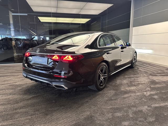 Mercedes-Benz E седан 300 4MATIC AMG Line в лизинг - 8