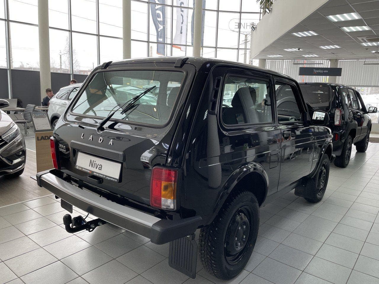 Lada Niva Legend 3 дв Classic 24 1.7 5MT в лизинг - 7