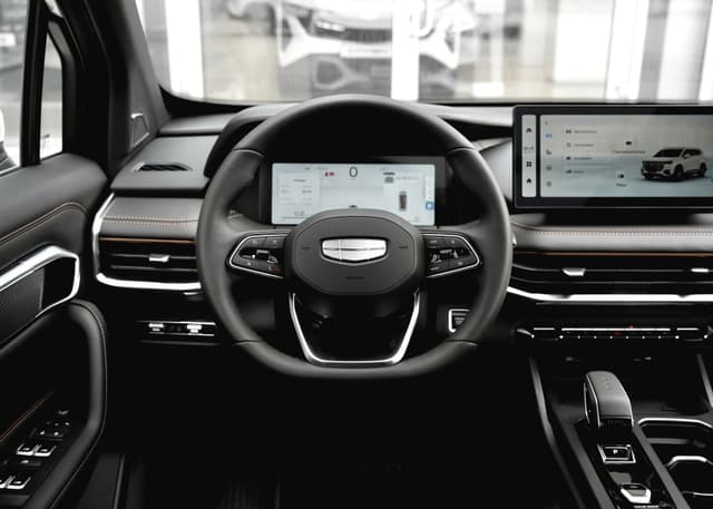 Geely Okavango Flagship 2.0T 7DCT 2WD в лизинг - 10