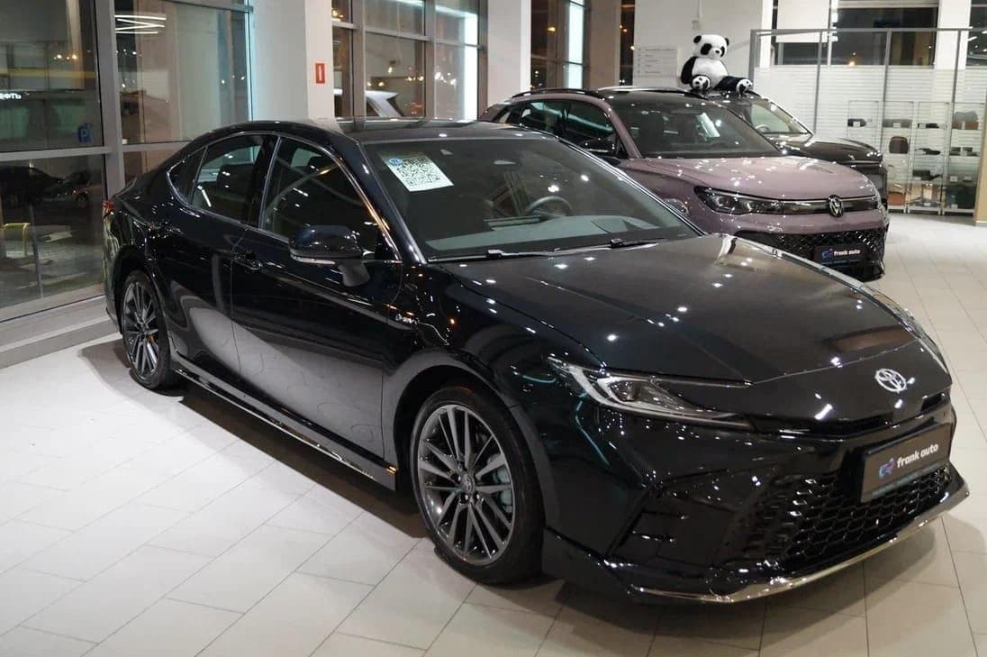 Toyota Camry 2.0HXS Sports Plus Edition в лизинг - 8