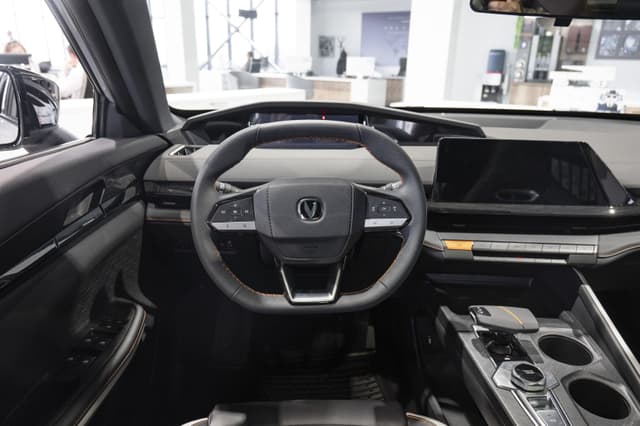 Changan Uni-V Tech 1.5T 7DCT в лизинг - 27