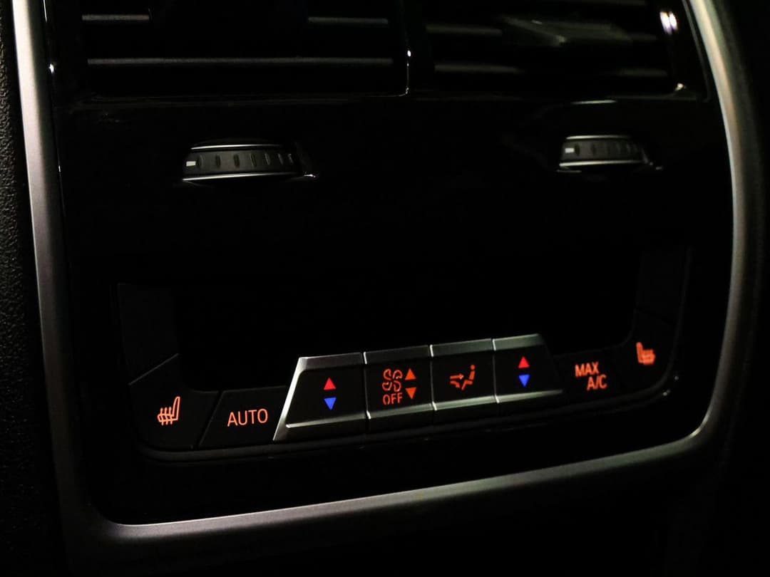 BMW X6 xDrive40i в лизинг - 43