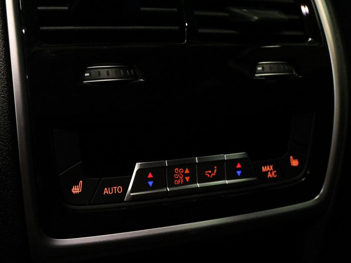 BMW X6 xDrive40i в лизинг - 43