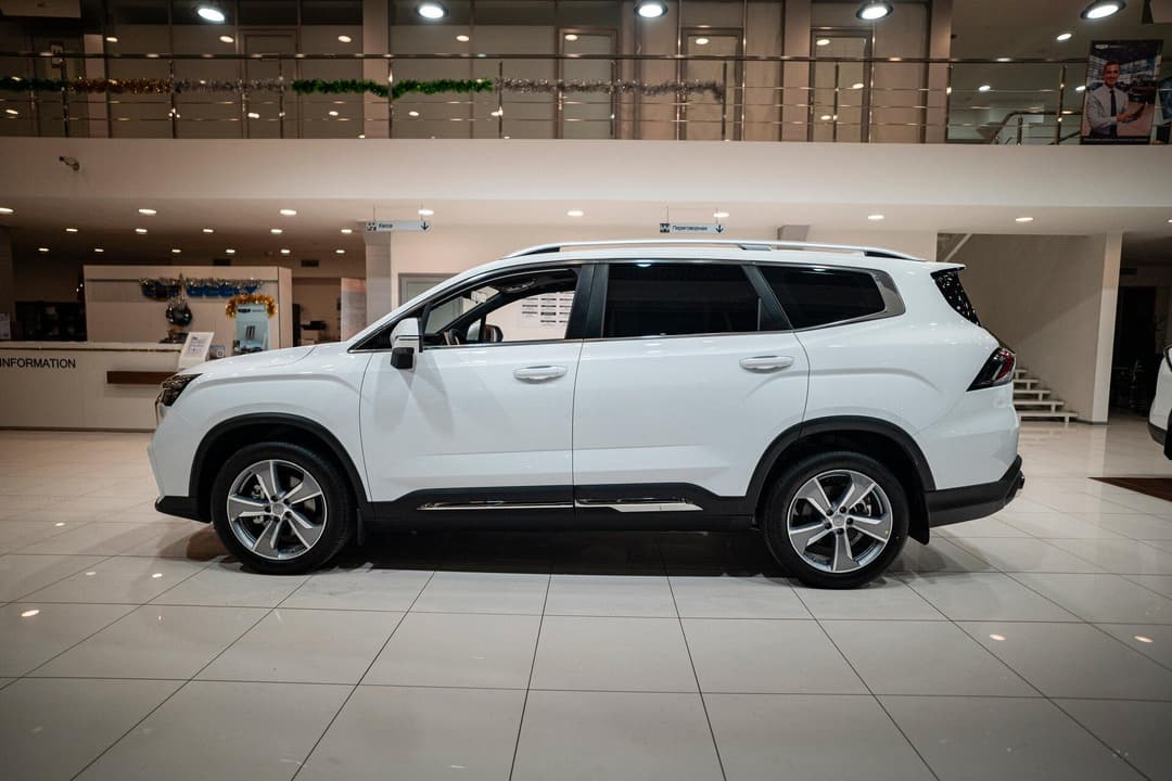 Geely Okavango Flagship 2.0T 7DCT 2WD в лизинг - 5