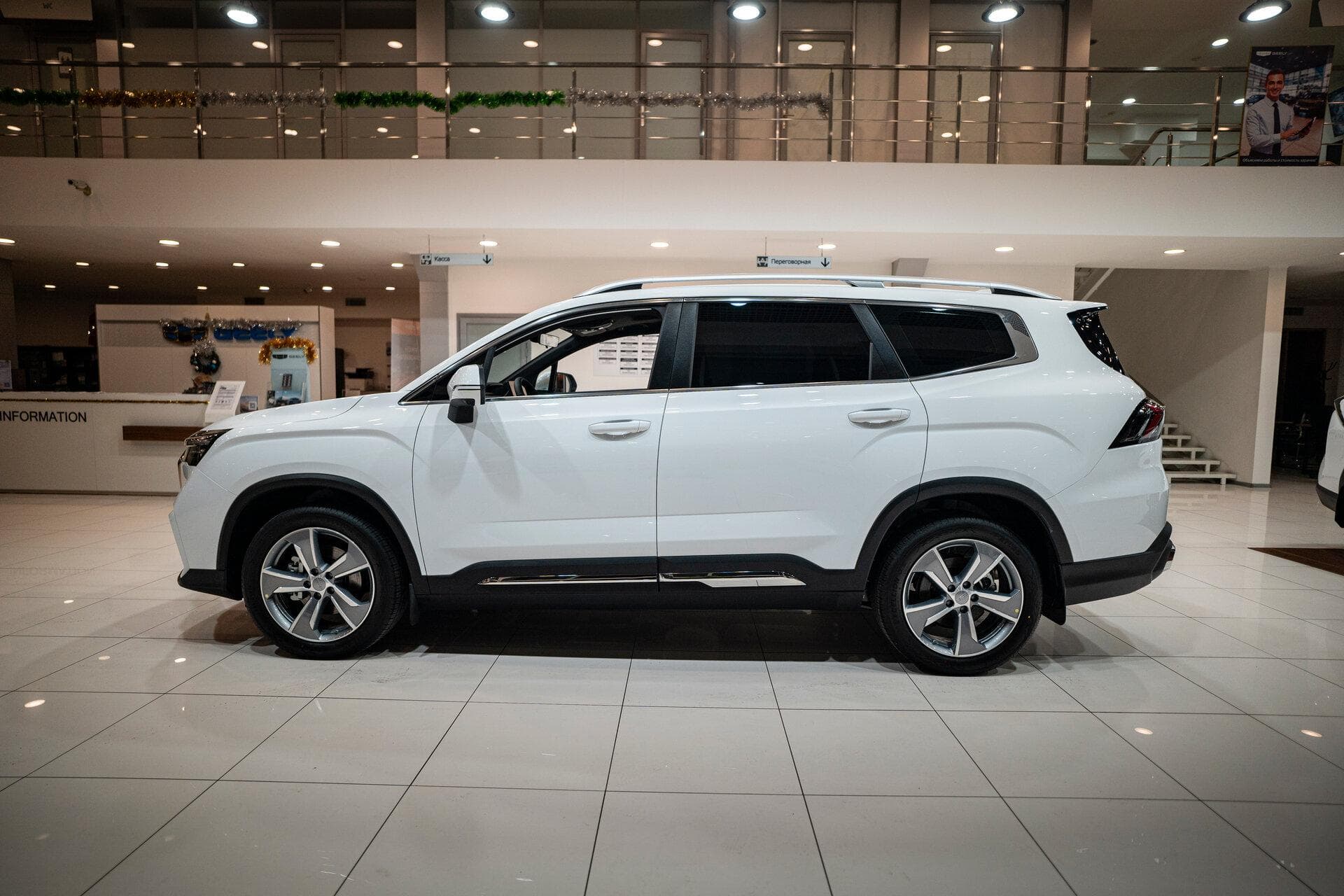 Geely Okavango Flagship 2.0T 7DCT 2WD в лизинг - 5