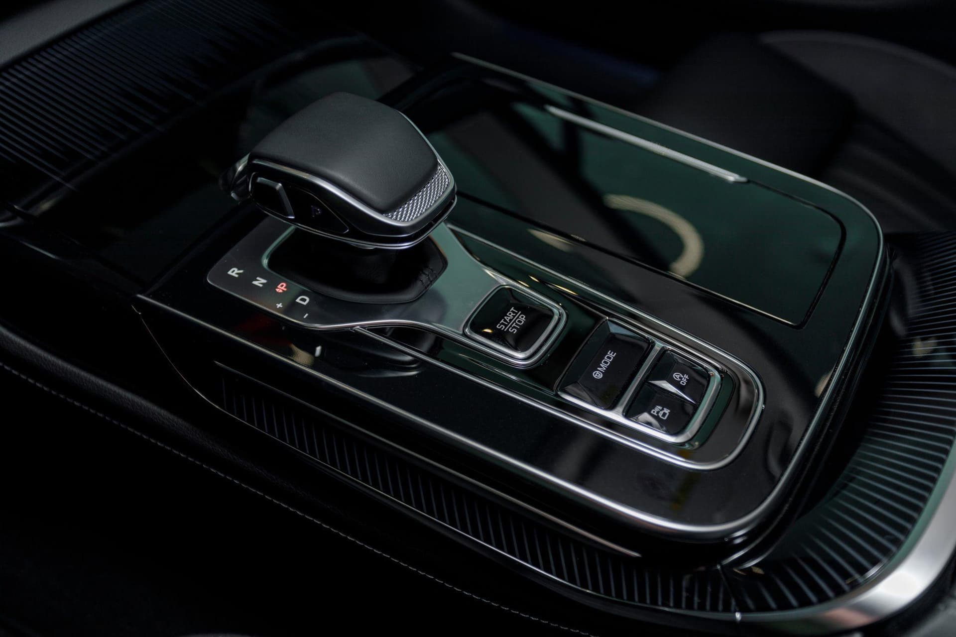 Hongqi H9 2.0Т Deluxe в лизинг - 18