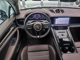 Porsche Panamera GTS в лизинг - 12
