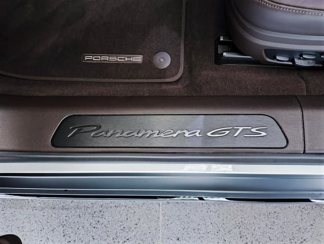 Porsche Panamera GTS в лизинг - 17