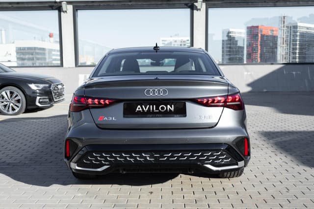Audi A3 Sedan L Flying Spur Premium Edition 35 TFSI tiptronic в лизинг - 7