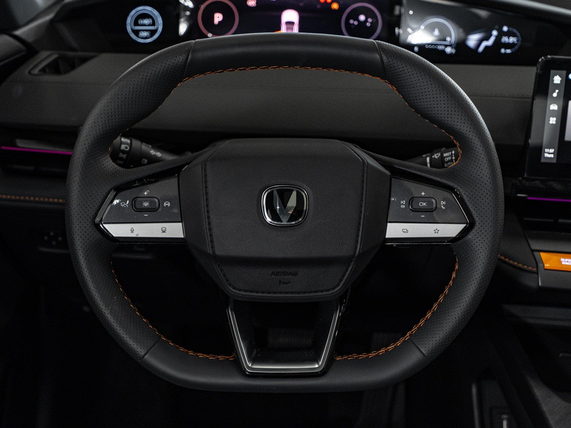 Changan Uni-V Tech 1.5T 7DCT в лизинг - 9