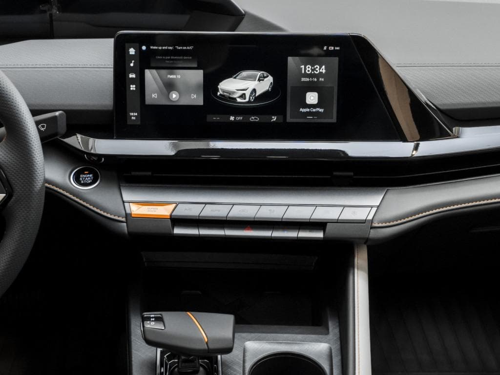 Changan Uni-V Tech 1.5T 7DCT в лизинг - 23