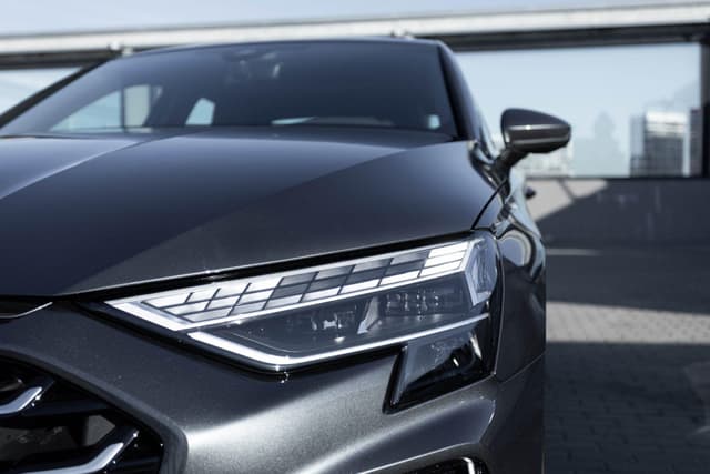 Audi A3 Sedan L Flying Spur Premium Edition 35 TFSI tiptronic в лизинг - 17