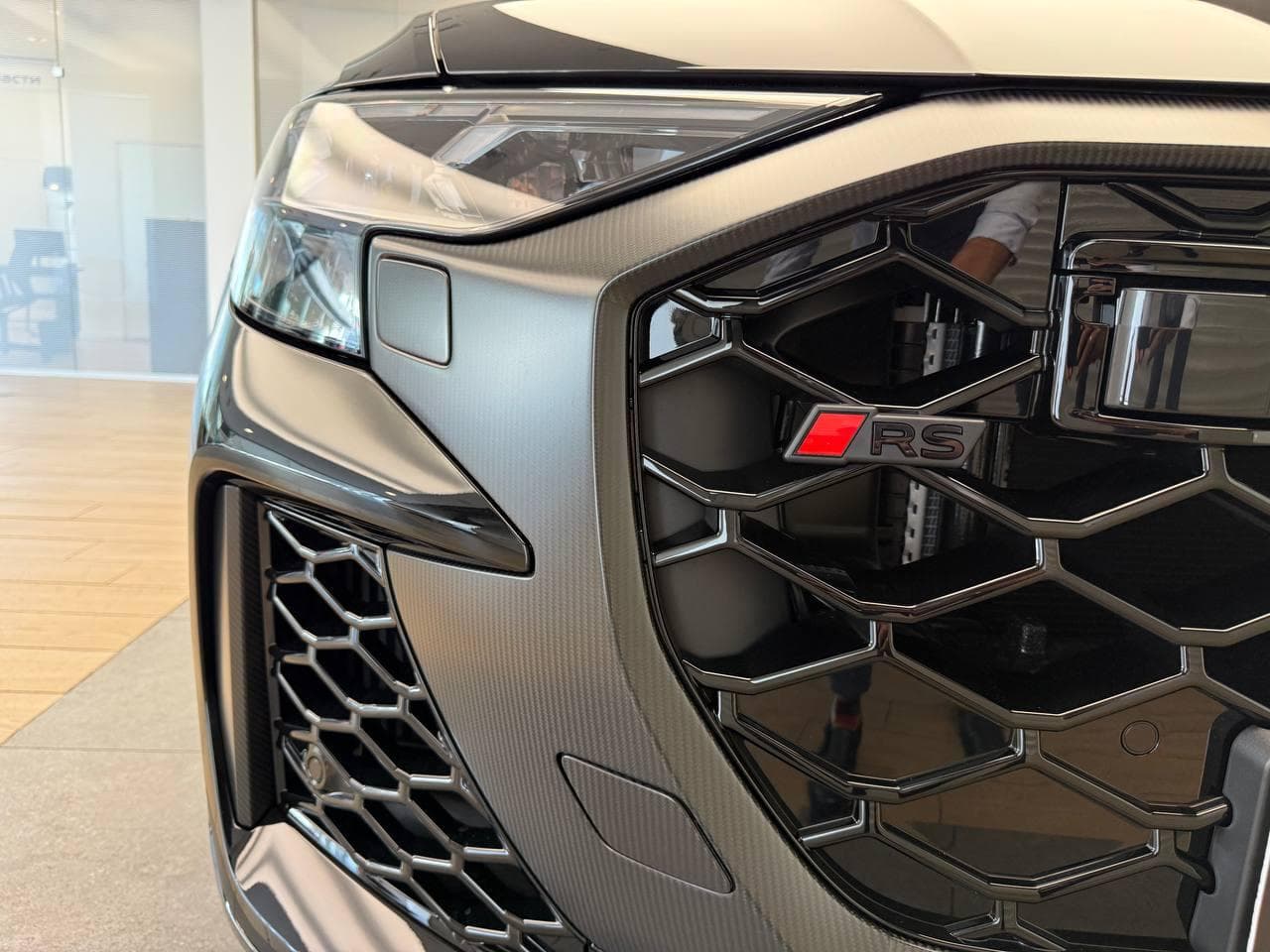 Audi RS Q8 quattro в лизинг - 17