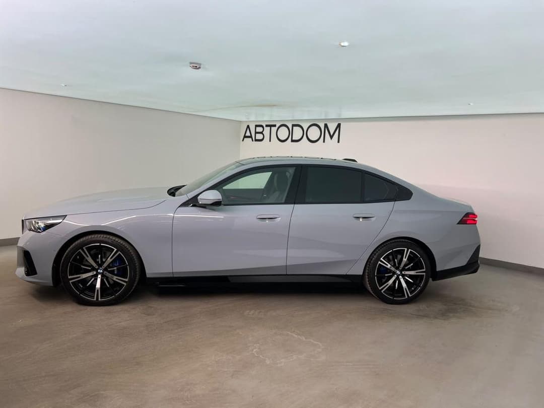 BMW 5 серия 530i xDrive в лизинг - 3