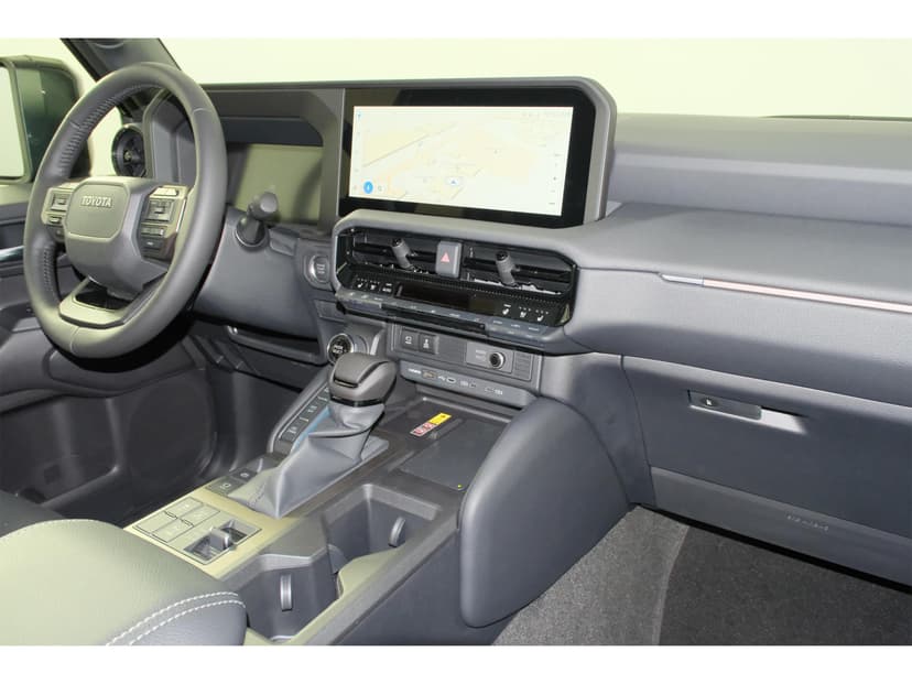 Toyota Land Cruiser Prado Mid VX 2.8d АКП в лизинг - 12