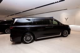 Voyah Dream PHEV Long Range (последовательный гибрид) в лизинг - 4