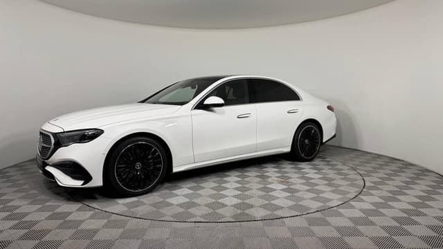 Mercedes-Benz E седан - 2