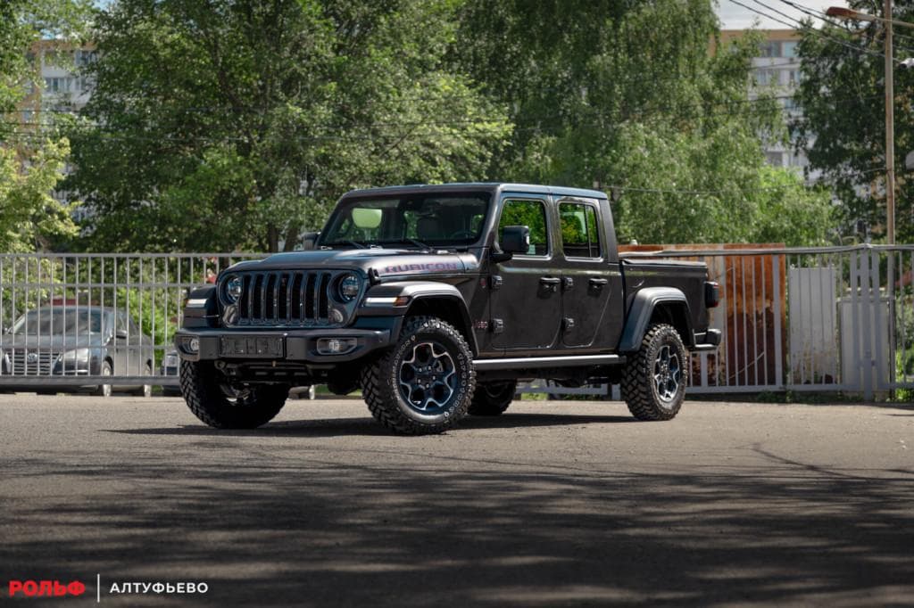 Jeep Wrangler Gladiator - 2