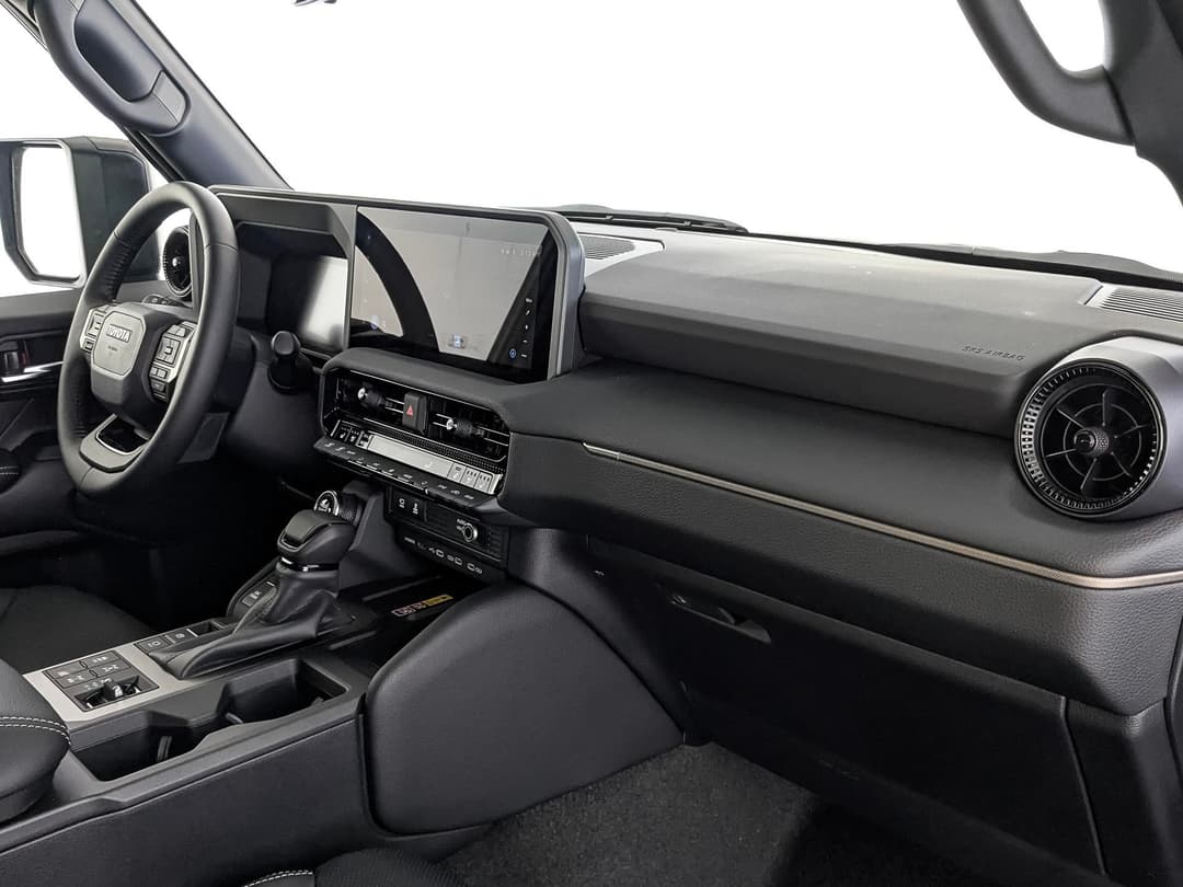 Toyota Land Cruiser Prado Mid VX 2.8d АКП в лизинг - 10