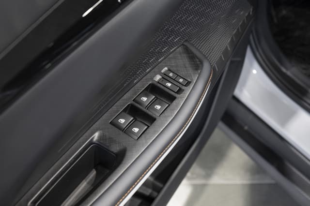 Changan Uni-V Tech 1.5T 7DCT в лизинг - 30