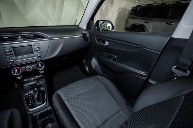 Solaris KRS Comfort 1.6 6AT в лизинг - 12
