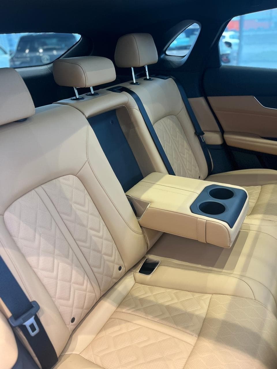Changan Uni-K Tech+ 2.0 8AT AWD в лизинг - 10