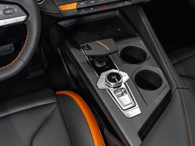 Changan Uni-V Tech 1.5T 7DCT в лизинг - 12