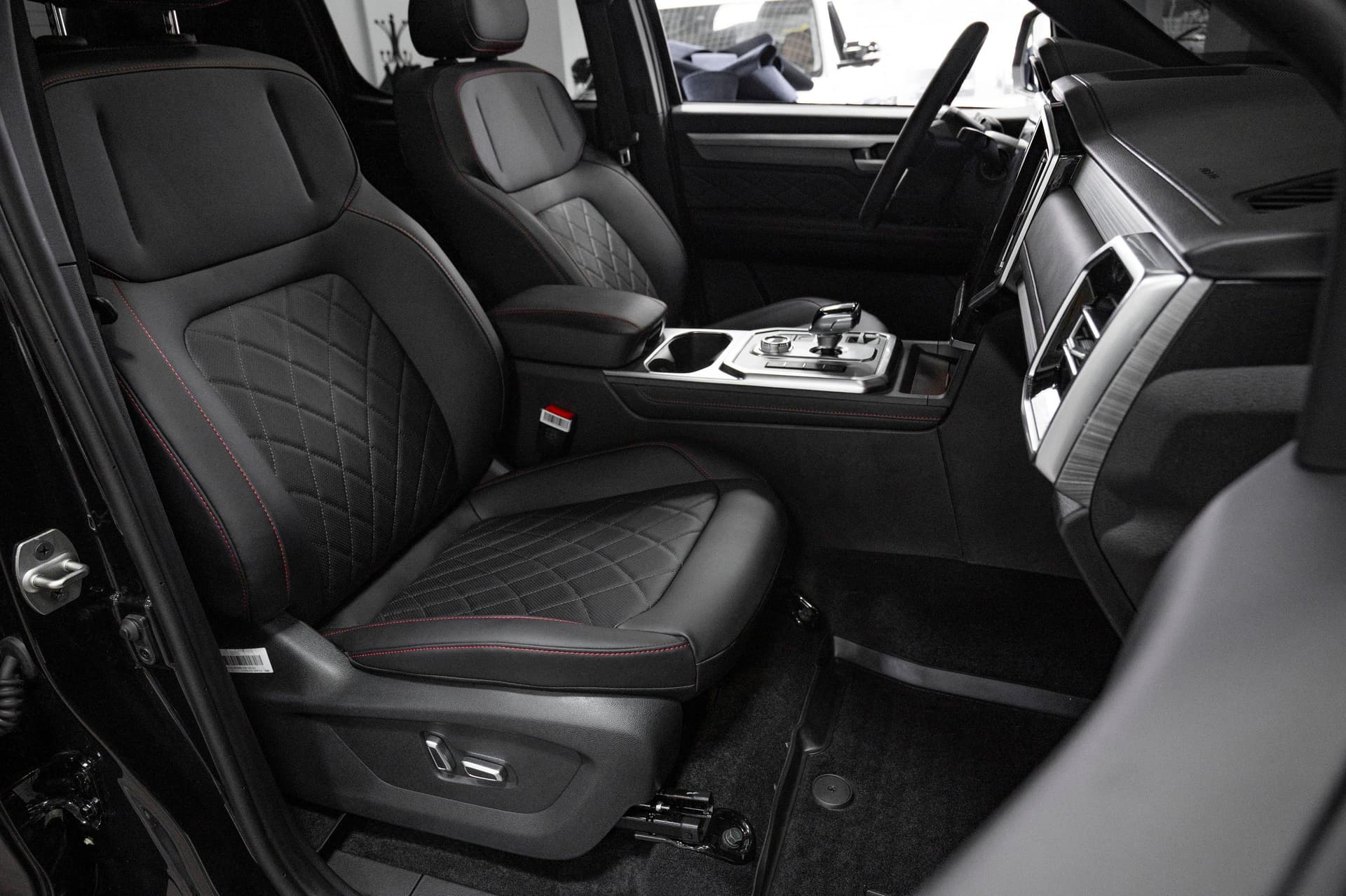 JAC T9 Explore 2.0T AT 4WD в лизинг - 18