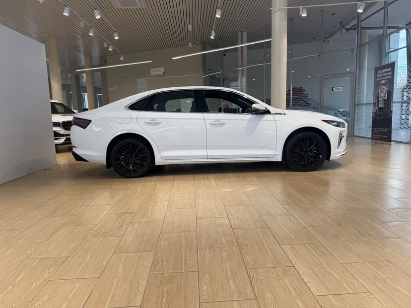 Geely Preface Флагман / Flagship 2.0Т АТ в лизинг - 8