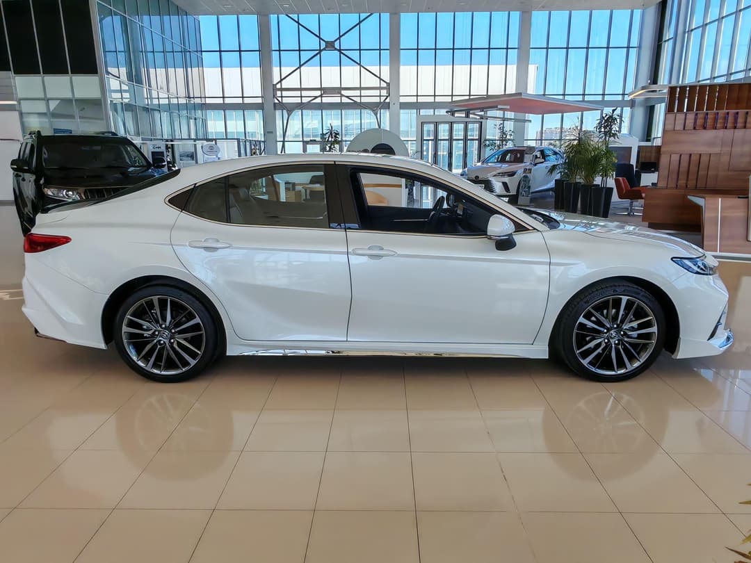 Toyota Camry 2.0HXS Sports Plus Edition в лизинг - 5