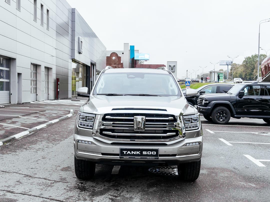 Tank 500 Urban 2.0 HEV 9AT 4WD в лизинг - 14