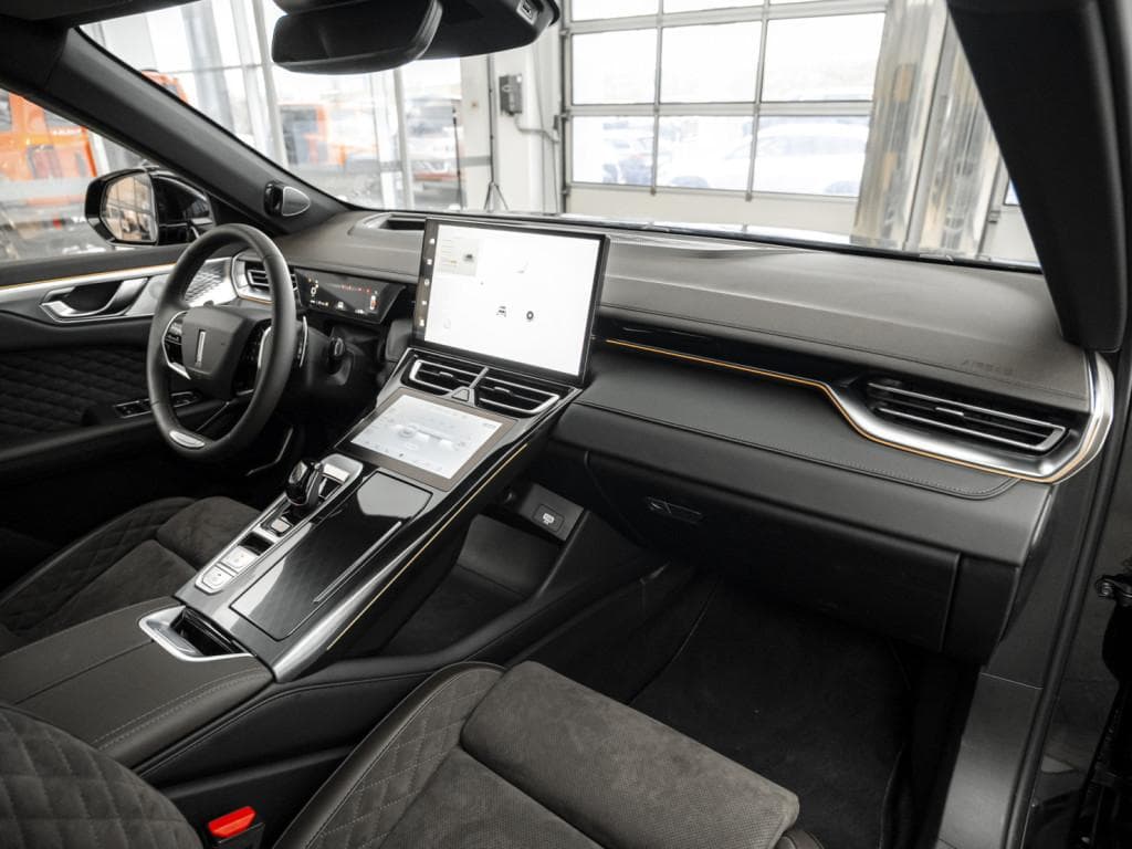 Wey 05 Premium 2.0 PHEV DHT 4WD в лизинг - 16