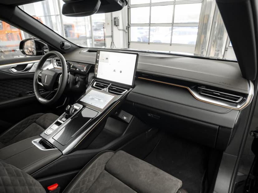 Wey 05 Premium 2.0 PHEV DHT 4WD в лизинг - 16