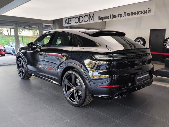 Porsche Cayenne Black Edition Coupe в лизинг - 4