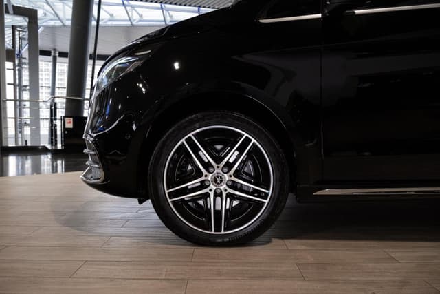 Mercedes-Benz V 300 d EL 4MATIC EXCLUSIVE в лизинг - 11