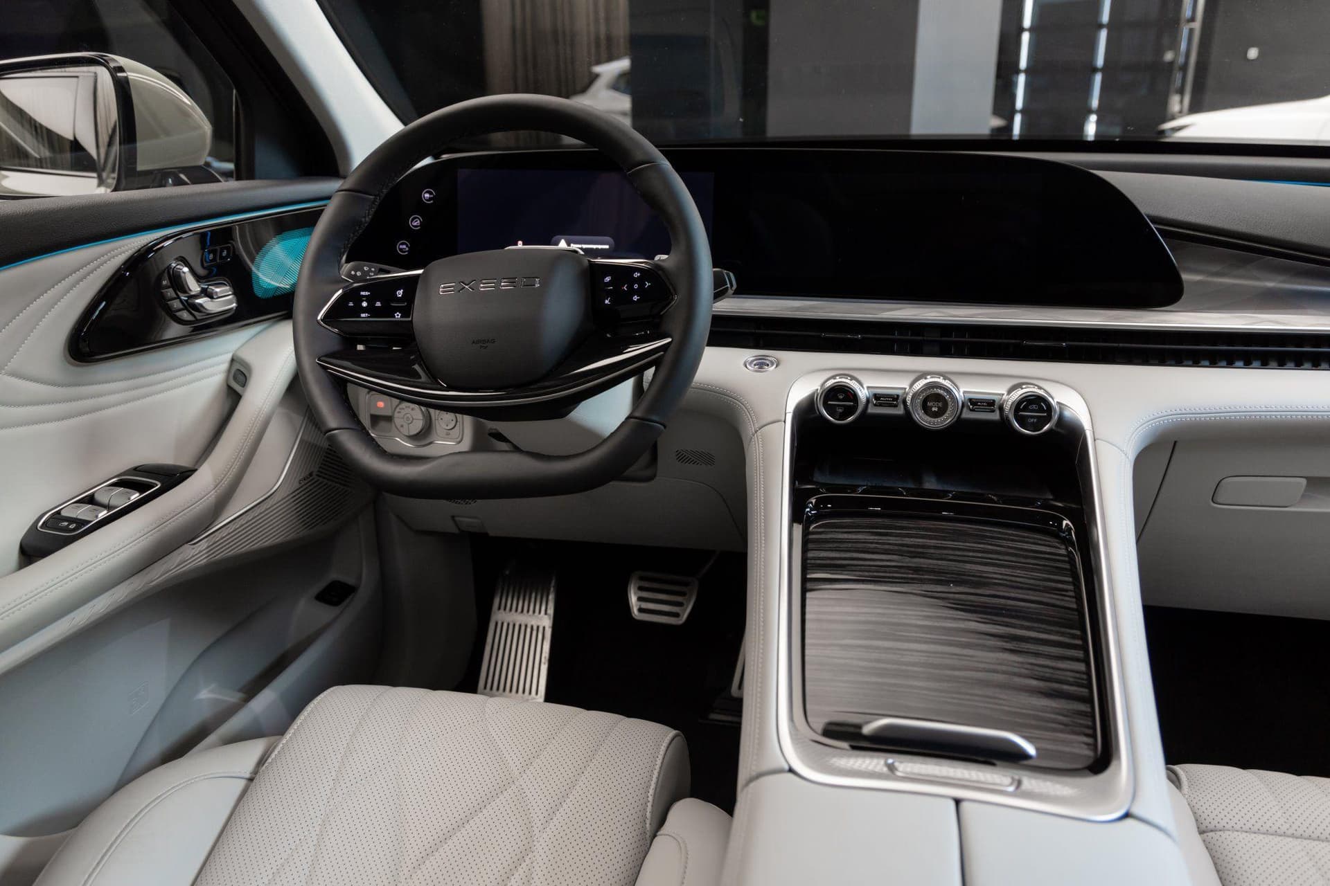 EXEED RX Flagship 2.0 TGDI 8AT AWD в лизинг - 2