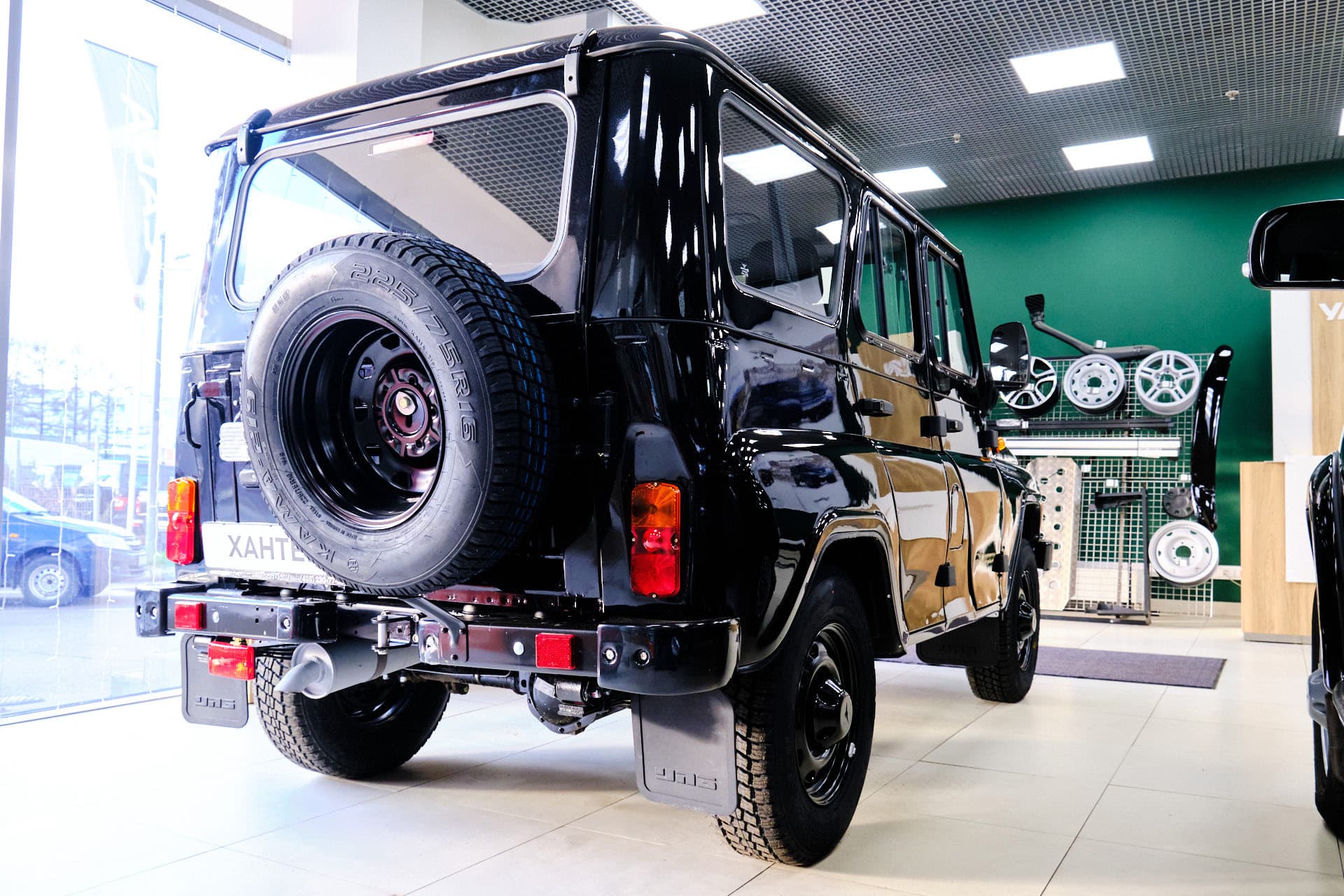 UAZ Hunter - 5