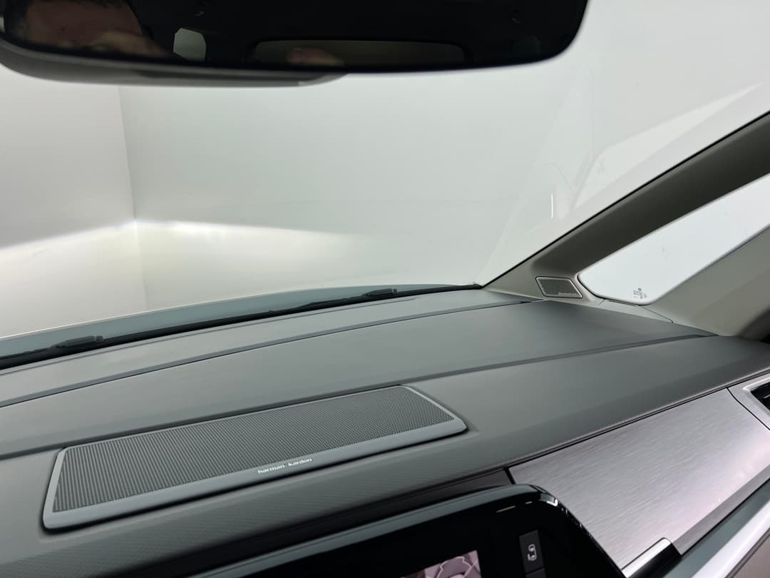 Volkswagen Multivan Лайф 2.0 дизель 150 л.с. АТ длинный (Life) в лизинг - 20