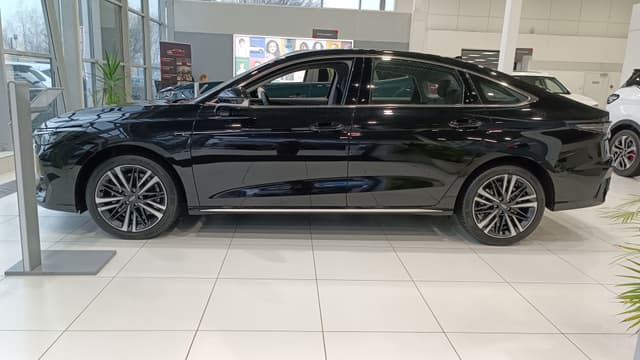 Chery Arrizo 8 - 5